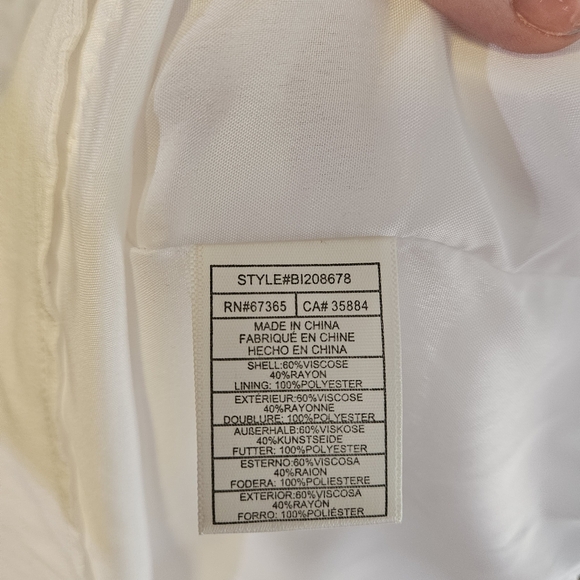 BB Dakota White Halter Neck Style Kaless Dress Size 6 - Picture 11 of 12